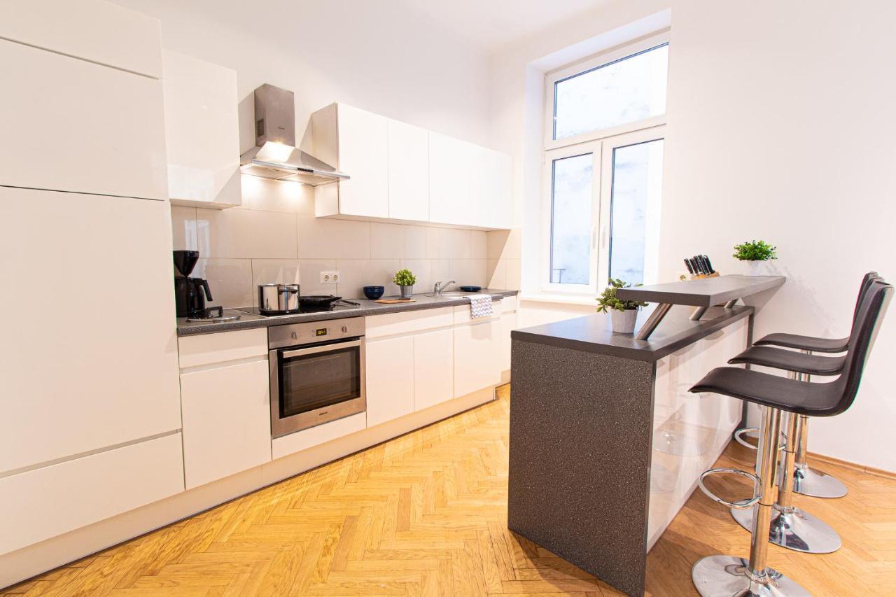 Apartment Lindengasse Vienna Exterior photo