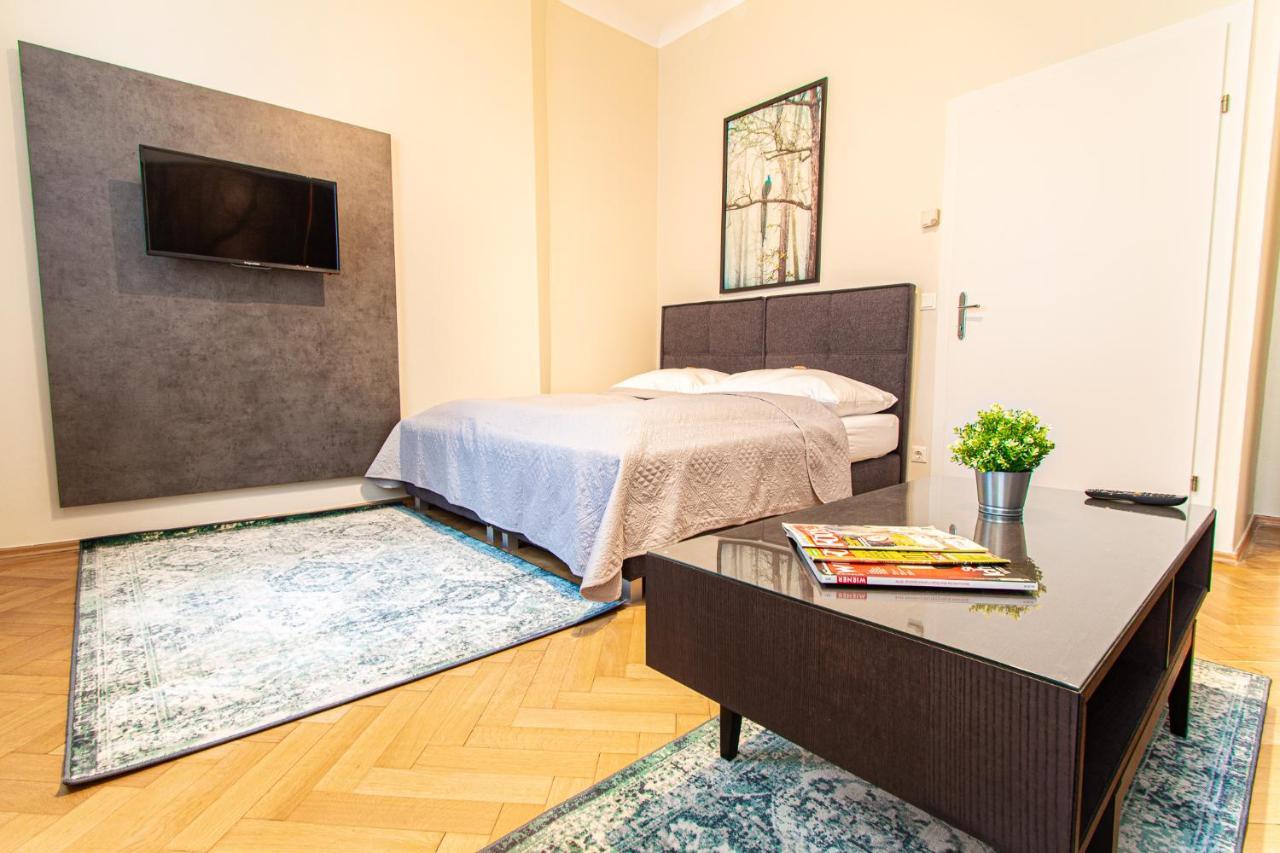 Apartment Lindengasse Vienna Exterior photo